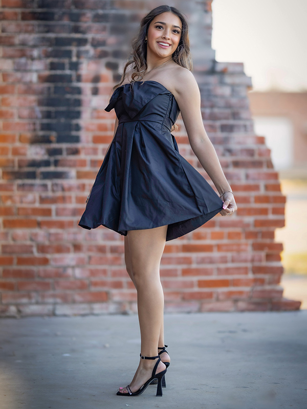 Senior portrait 3